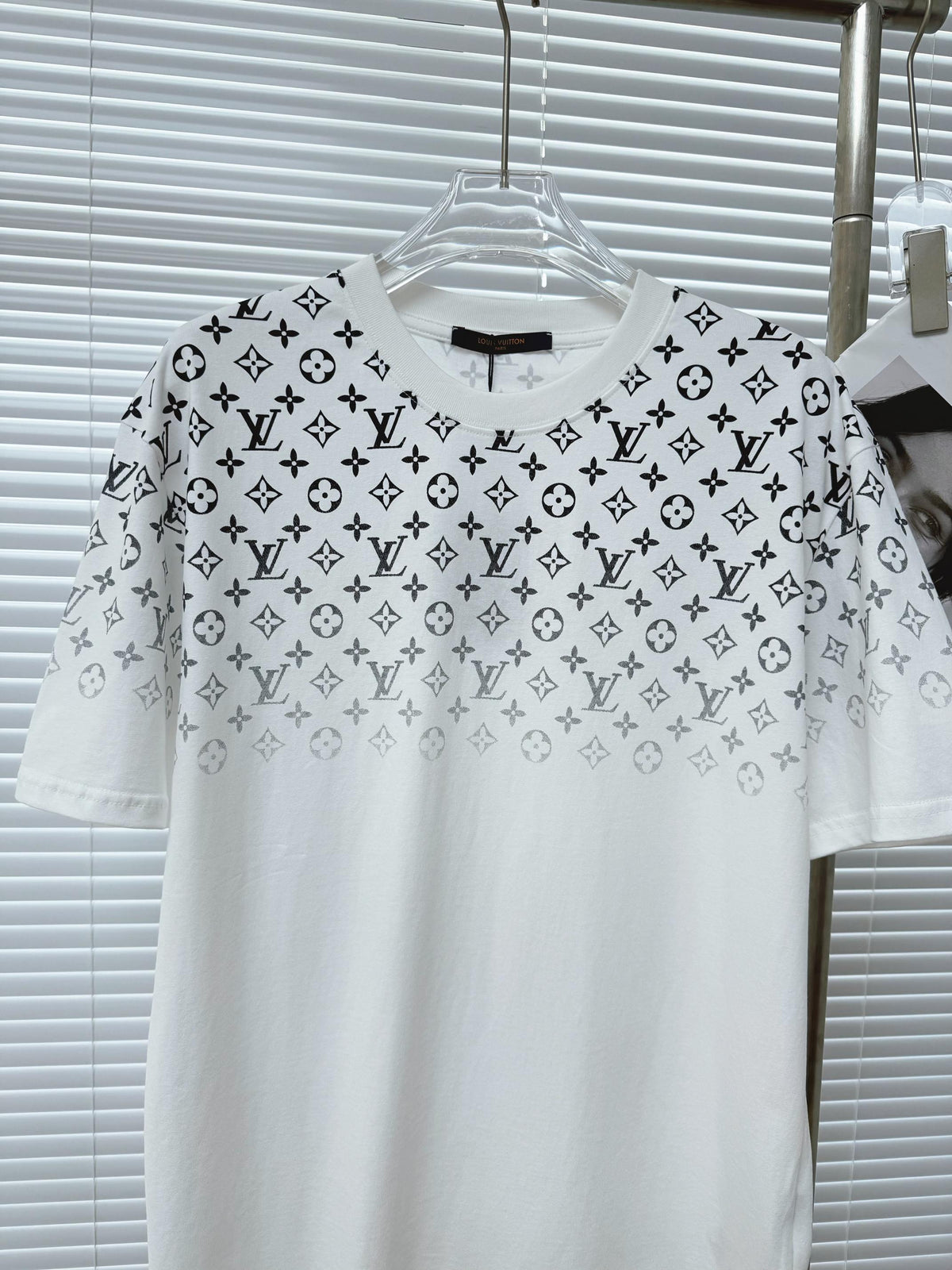 T Shirt 1692